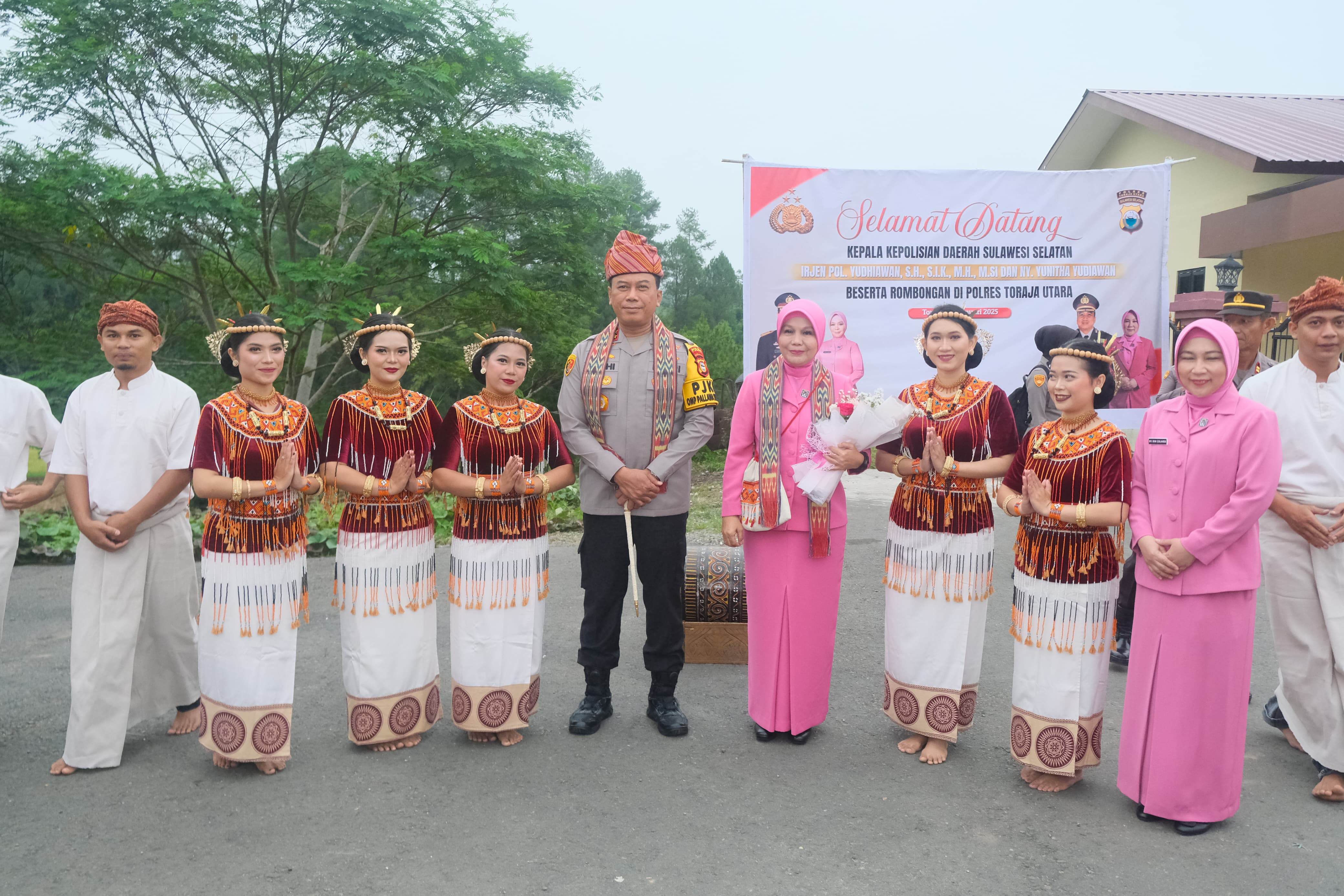 Kunjungan Kerja Kapolda Sulsel di Polres Toraja Utara