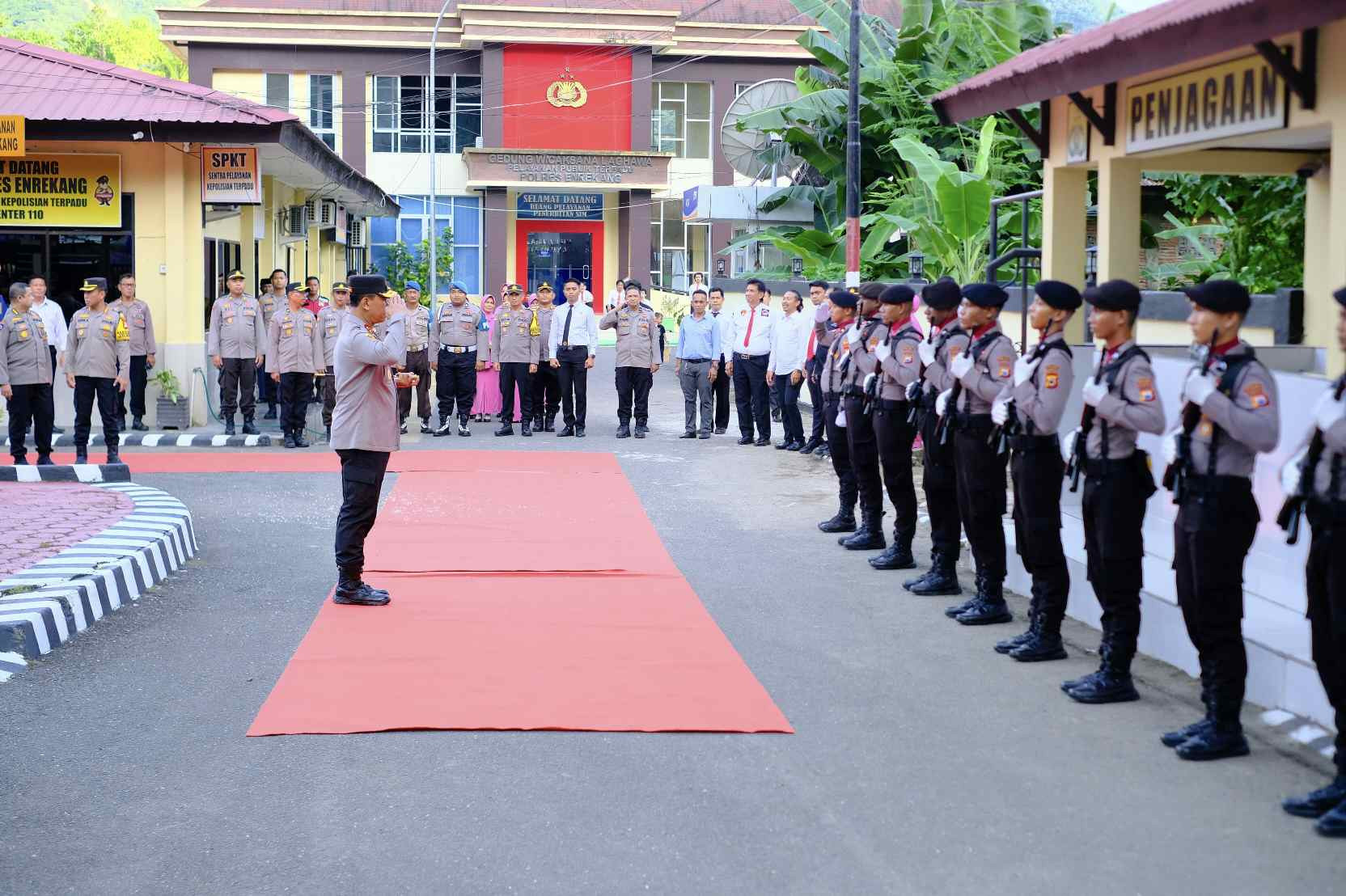 Kunjungan Kerja Kapolda Sulsel di Polres Enrekang