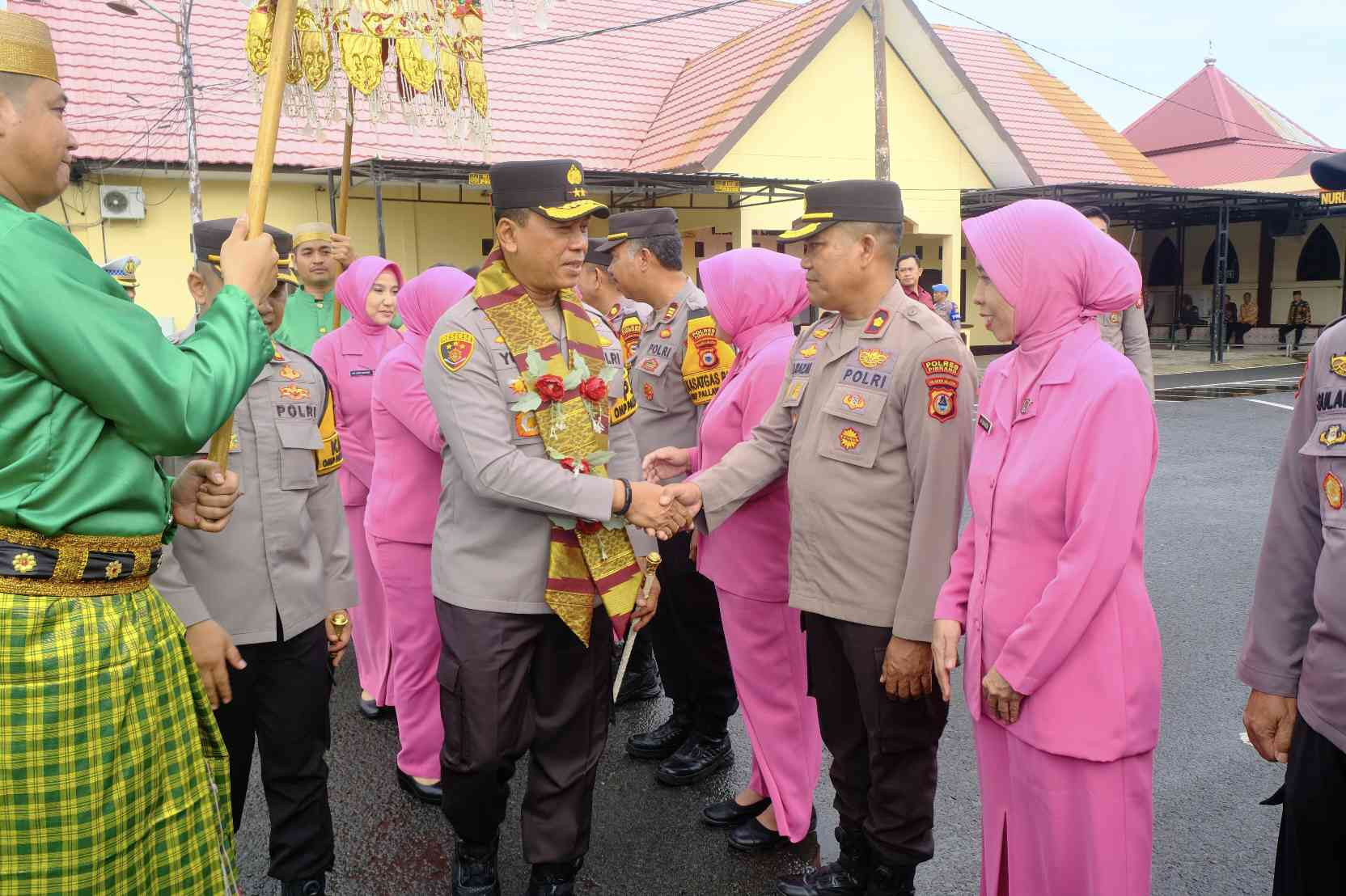 Kunjungan Kerja Kapolda Sulsel di Polres Pinrang: Program Dorong Ketahanan Pangan dan Tegaskan Etika Polri